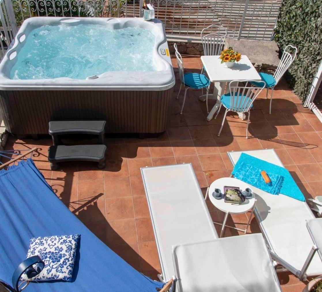 Dream View Suites Таормина Екстериор снимка