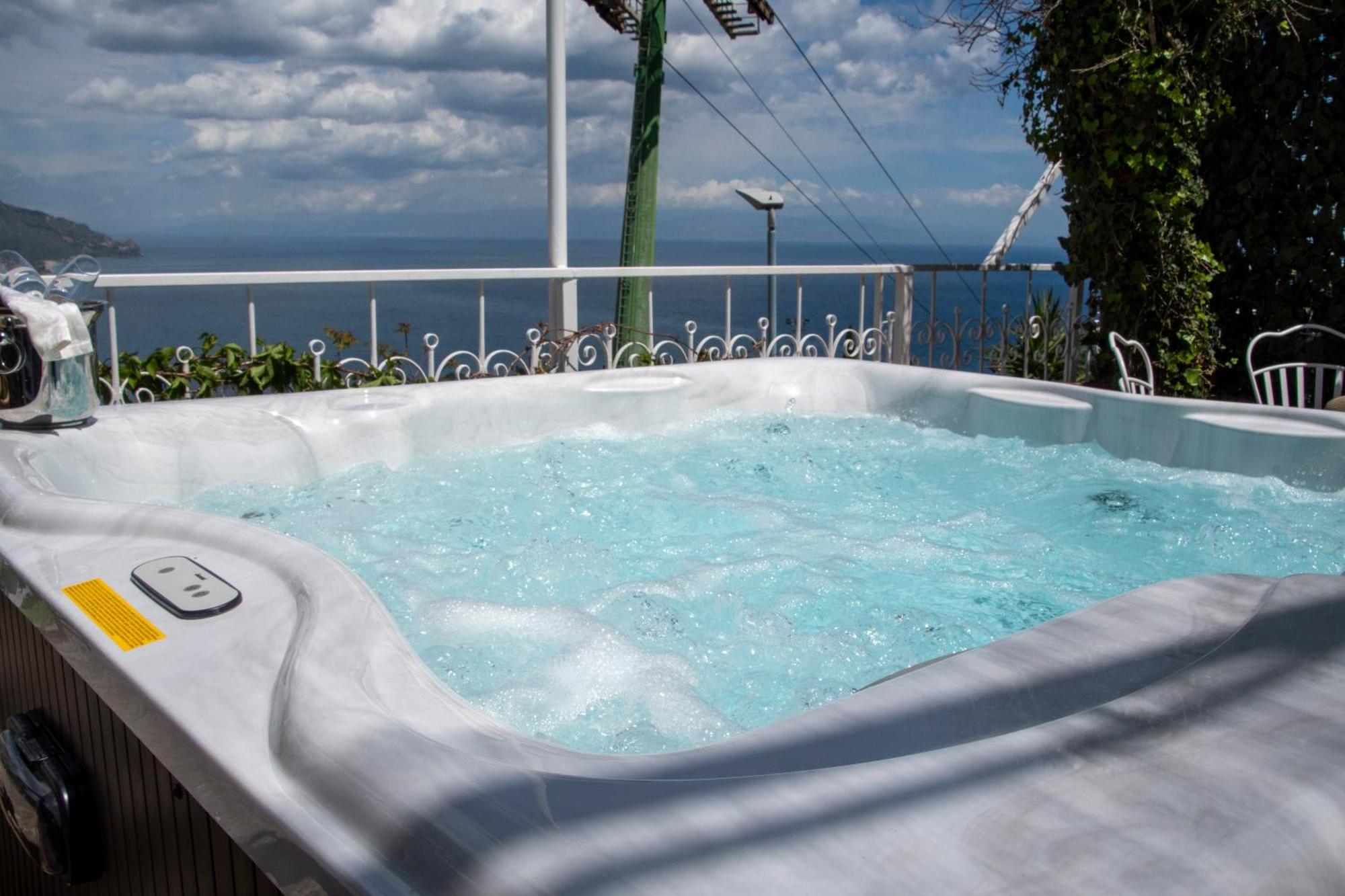 Dream View Suites Таормина Екстериор снимка